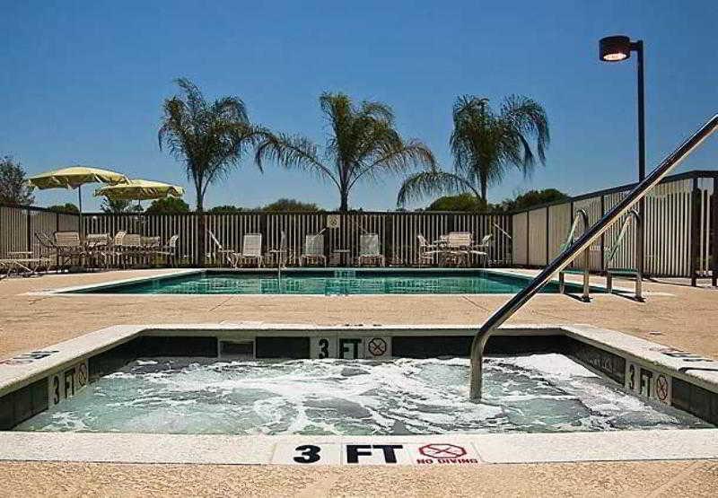 Fairfield & Tampa Fairgrounds/casino Hotel Orient Park