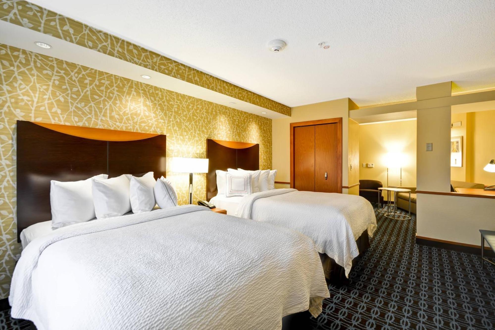 Fairfield & Tampa Fairgrounds/casino Hotel Orient Park