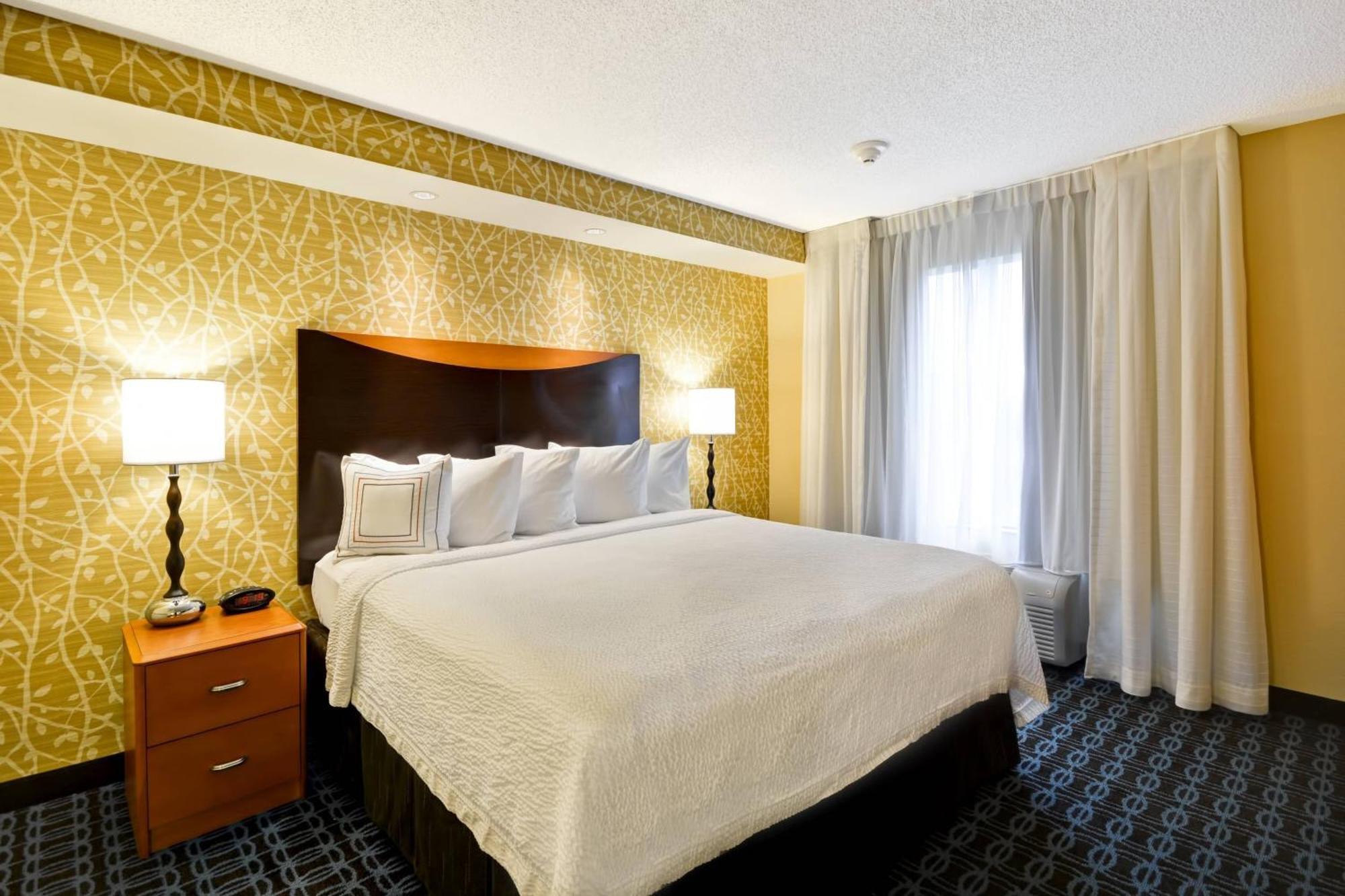 Fairfield & Tampa Fairgrounds/casino Hotel