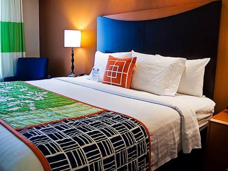 Hotel Fairfield & Tampa Fairgrounds/casino
